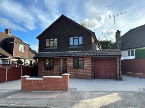 View Full Details for Courtfield Rise, West Wickham