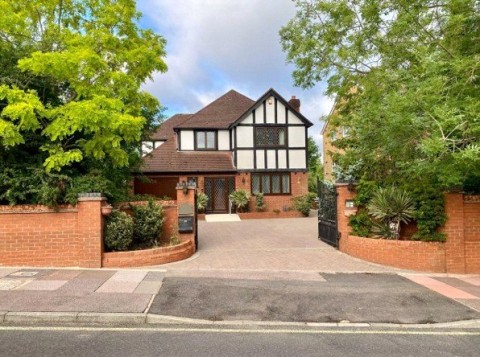 View Full Details for Cumberland Road, Bromley
