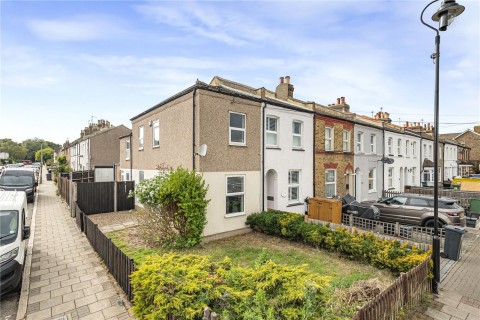 View Full Details for Chatterton Road, Bromley